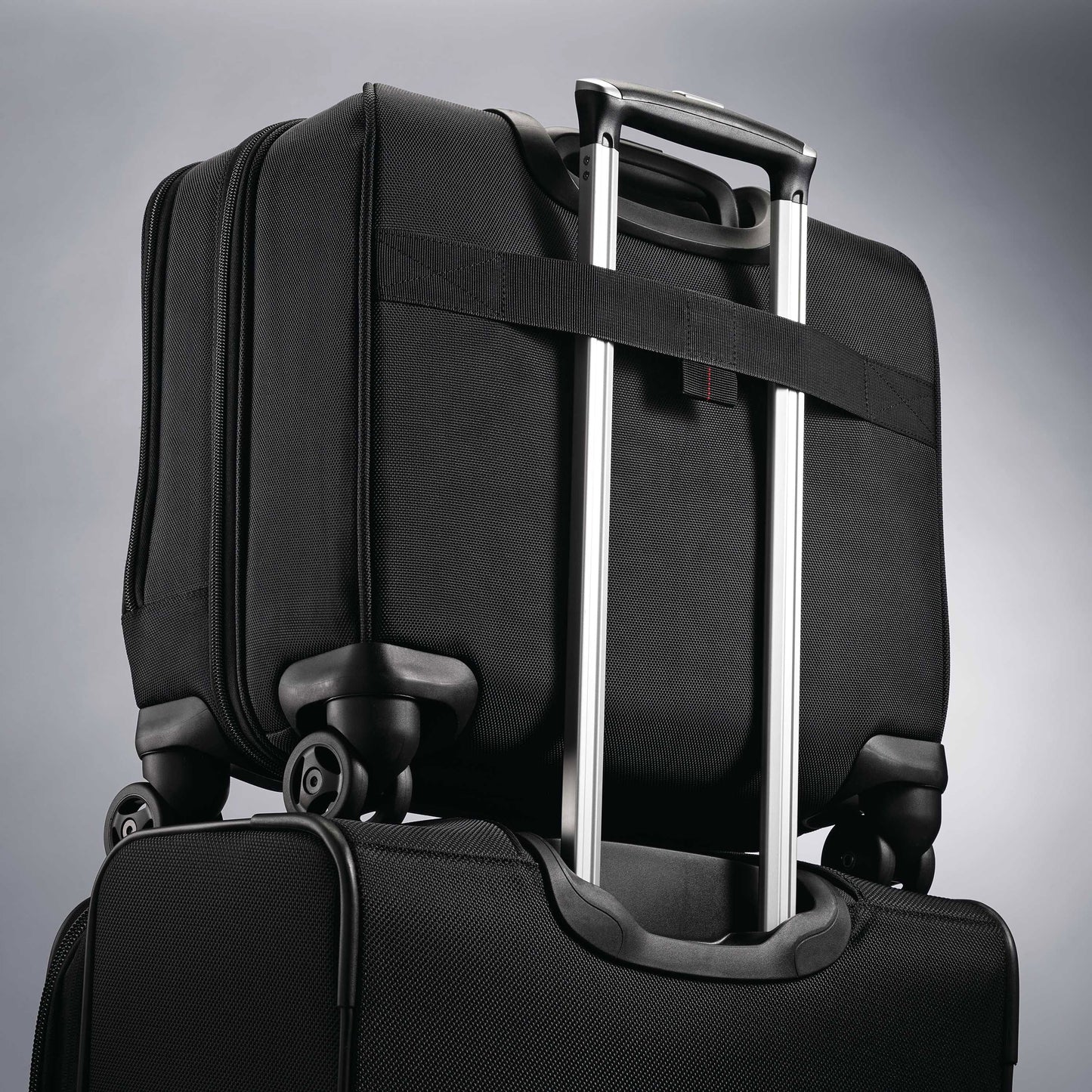 Samsonite Xenon 3.0 Spinner Mobile Office, Black