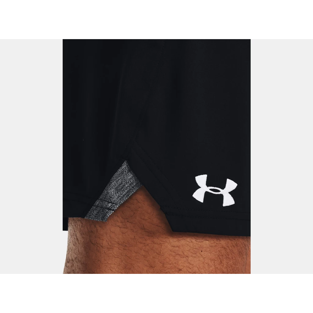 Under Armour Locker 9" Pocketed Shorts